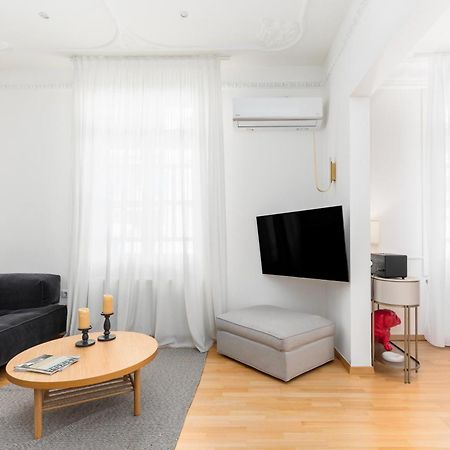 Zoe By Halu! Lovely Penthouse In The Center سالونيك المظهر الخارجي الصورة